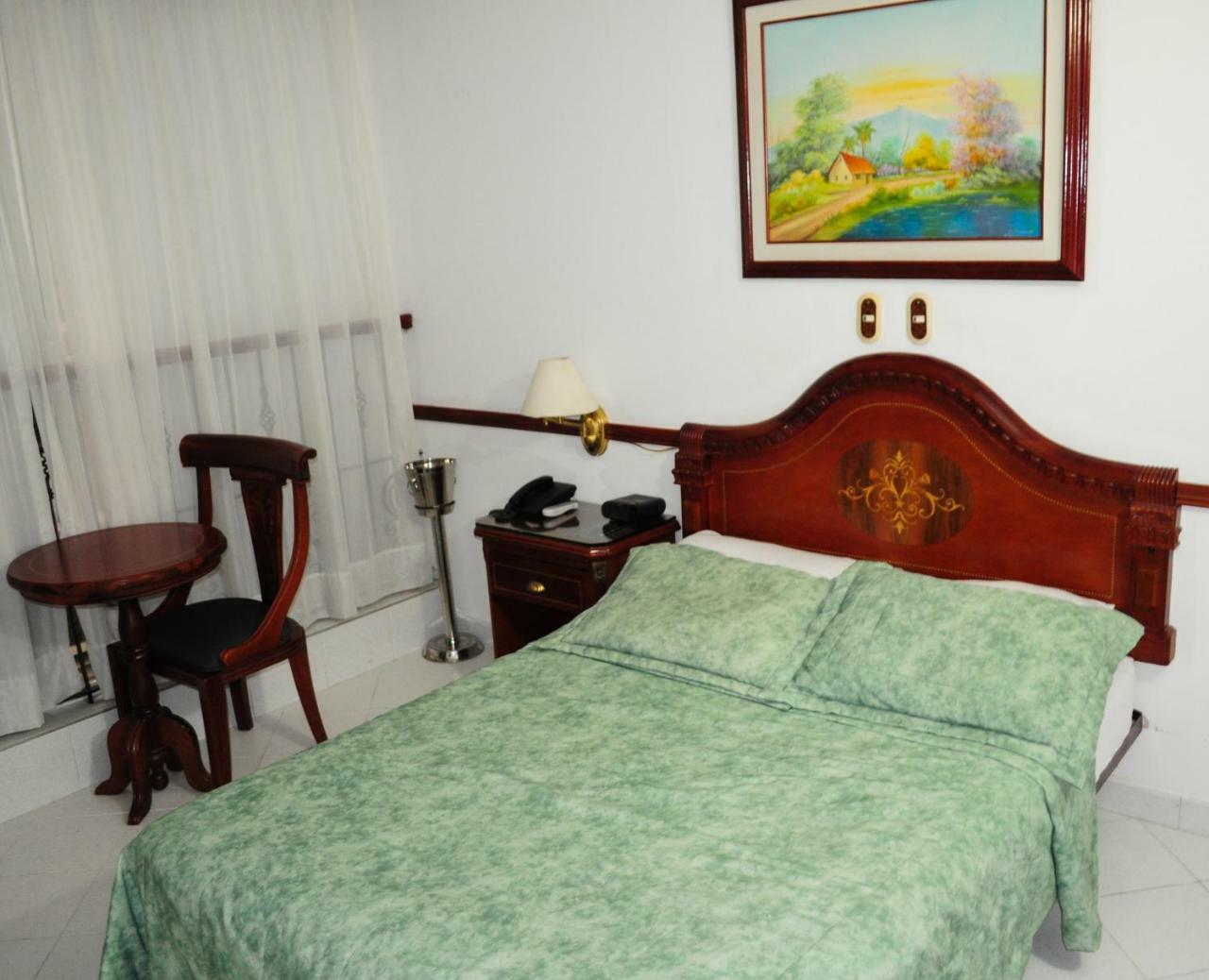 Hotel Quinta Avenida Cúcuta Eksteriør bilde